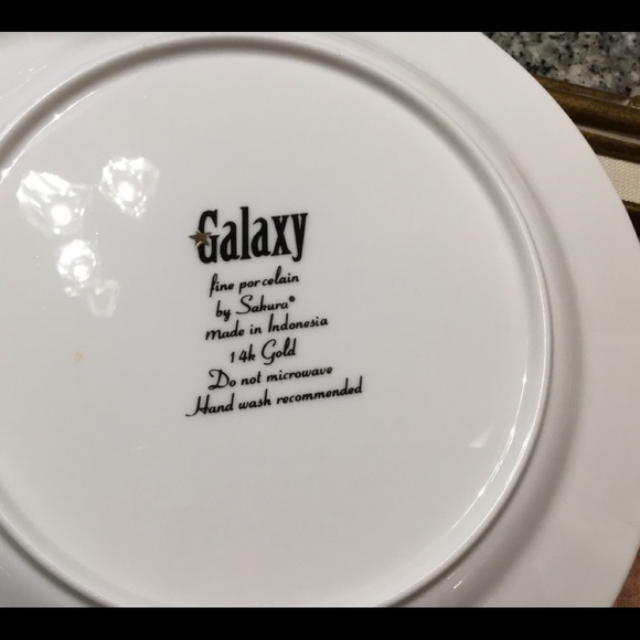 GALAXY FINE PORCELAIN CHINA BY SAKURA 14 KARAT TEA SET FOR 8 - Picture 5 of 11